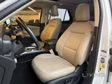 Ford Explorer XTL 2022 V4